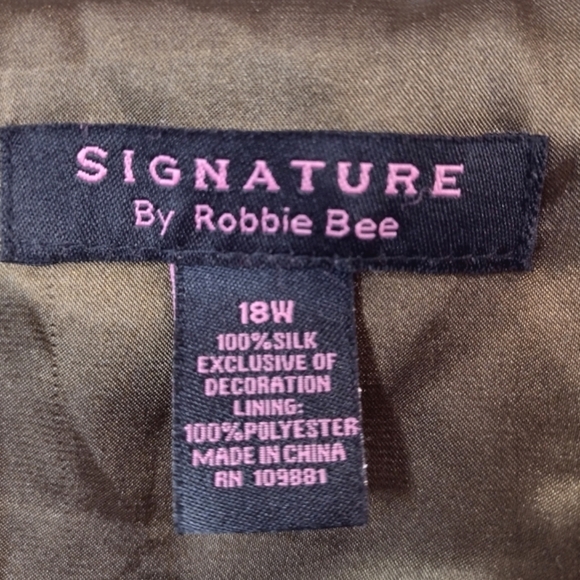 Signature By Robbie Bee Women's Silk Brown and Blue Patterned Dress - Picture 4 of 10